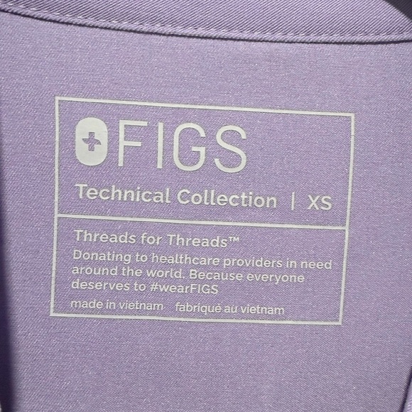 Figs Rafaela Scrub Top - Picture 3 of 4